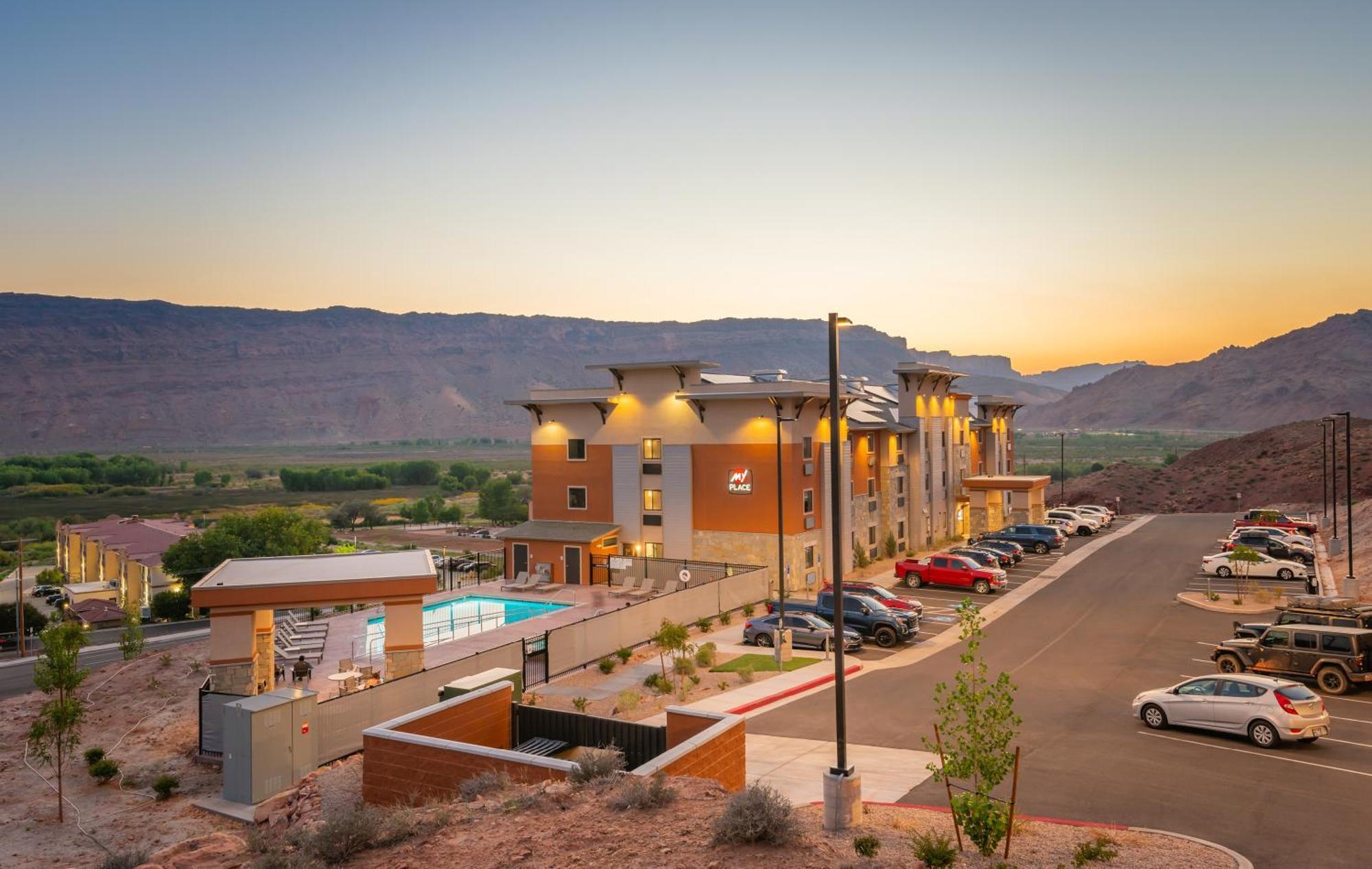 My Place Hotel-Moab, Ut ภายนอก รูปภาพ